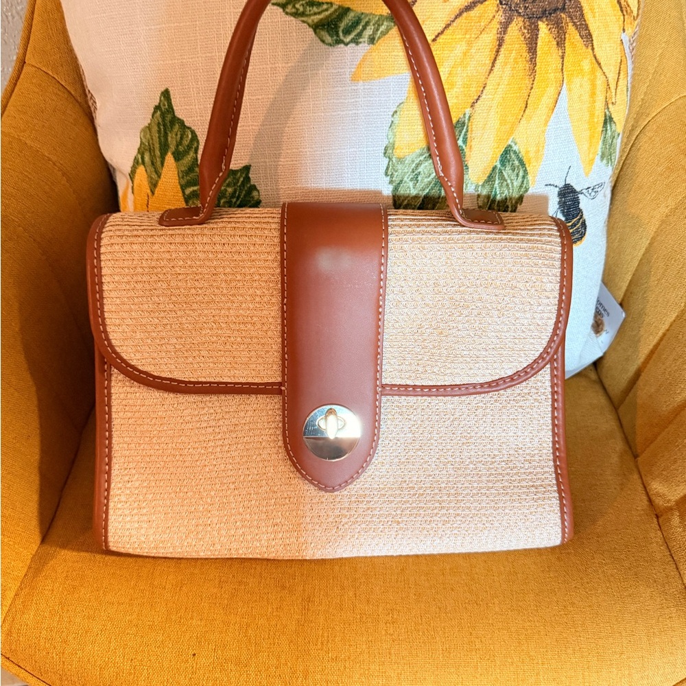 Talbots handbag - Picture 4 of 4